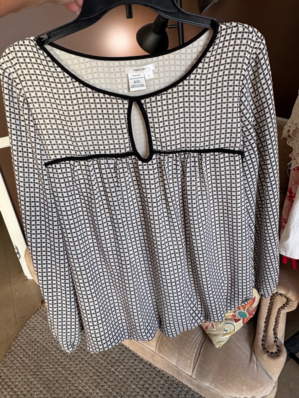 Sophie Max Black & White Grid Keyhole Long Sleeve Blouse
